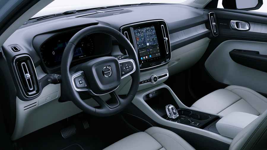2026 볼보 XC40
