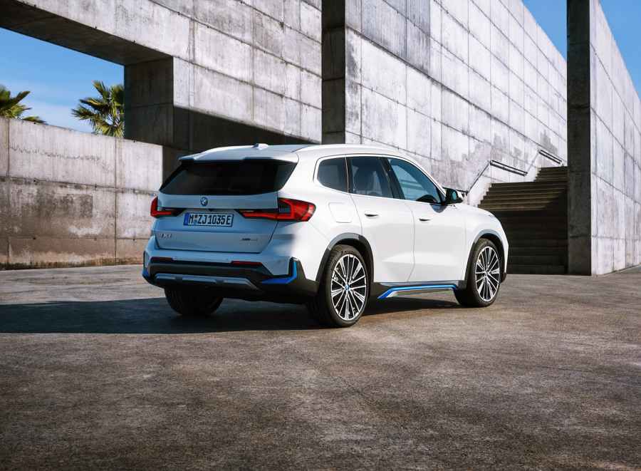 2026 BMW iX1