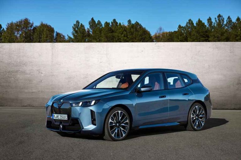2026 BMW iX