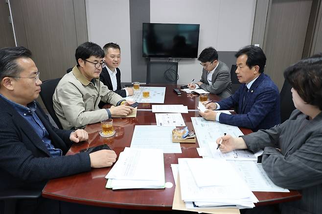 아틀라스 투입