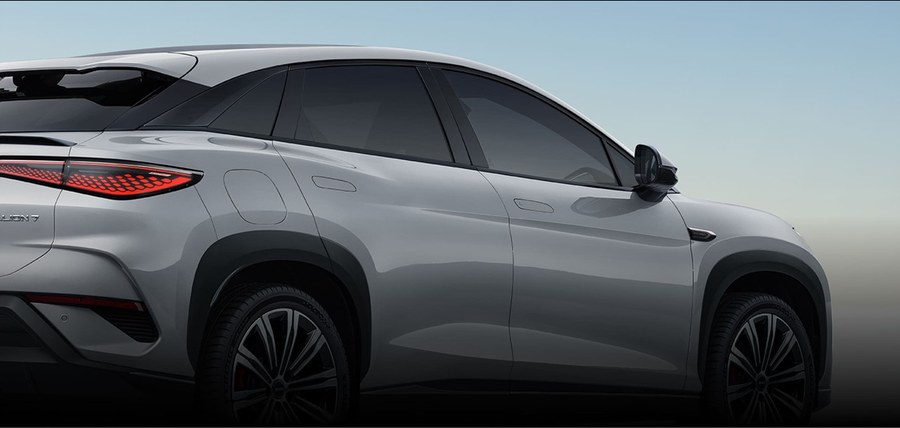 2027 BYD 씨라이언 7 쿠페형 측후면과 테일램프